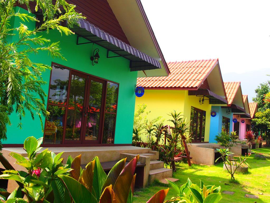 Donut Resort Mae Sai Exterior photo
