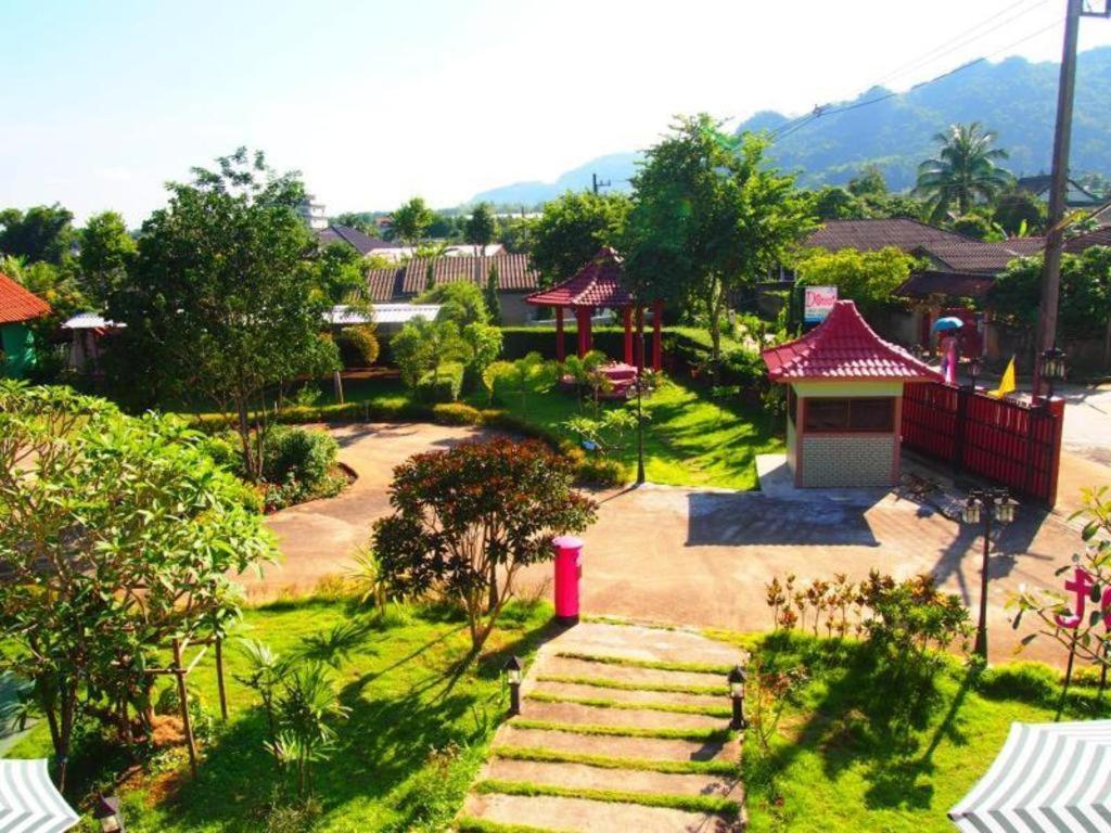 Donut Resort Mae Sai Exterior photo