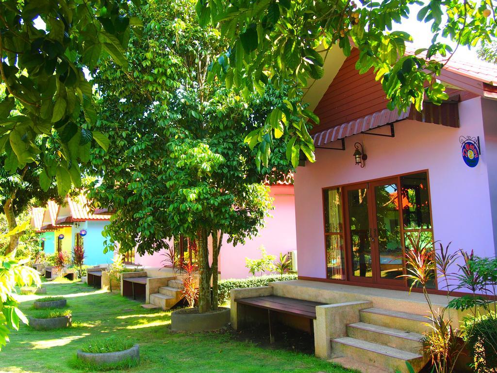 Donut Resort Mae Sai Exterior photo