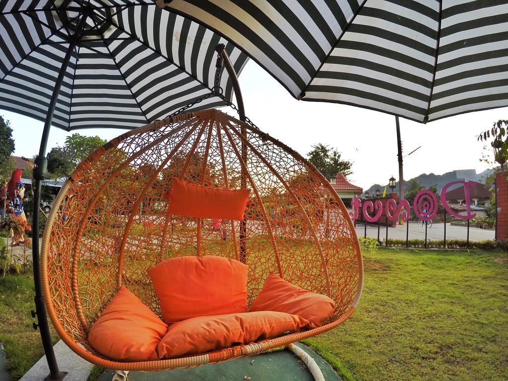 Donut Resort Mae Sai Exterior photo